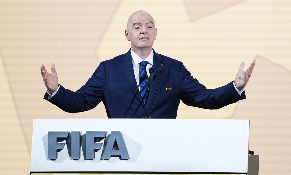 布劳内因伤 布劳内因伤